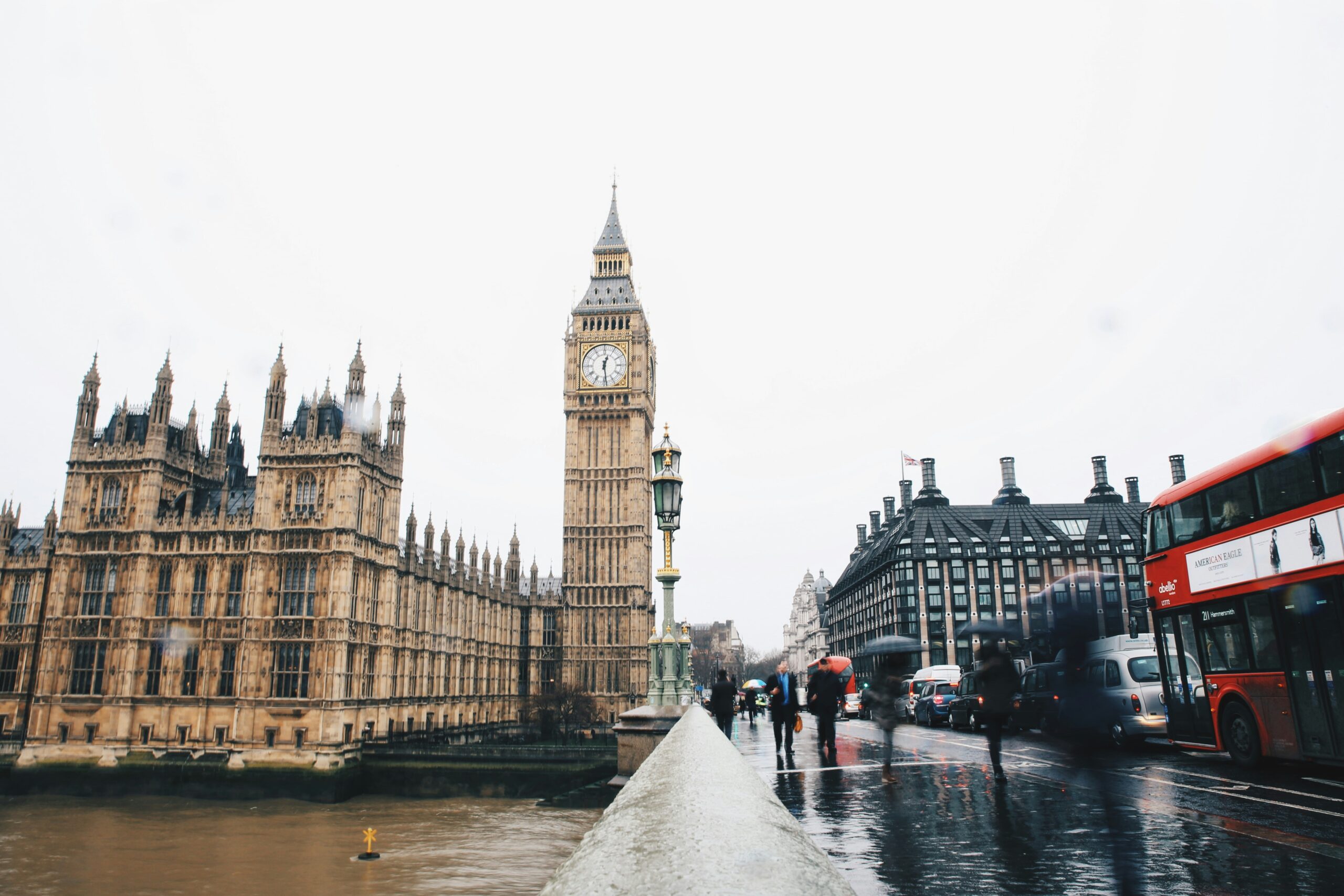 Meet London Country Tours