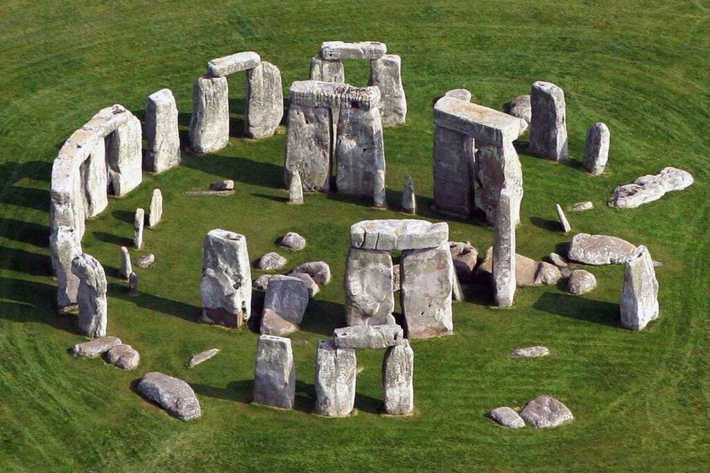 Stonehenge Day Tours from London