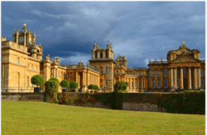 Craft Your Perfect Private Guided Tours in Cotswolds with London Country Tours